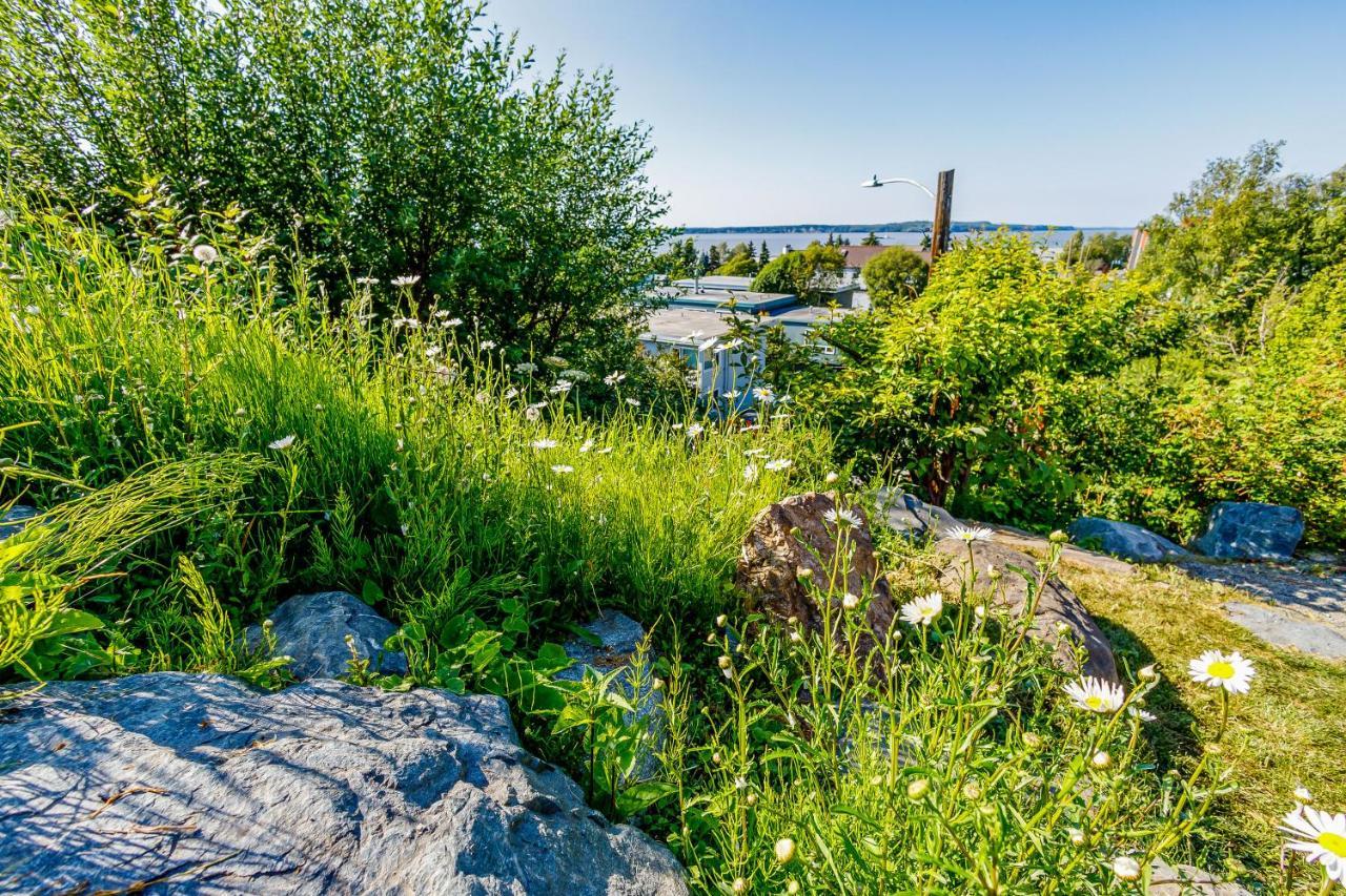 Вілла Downtown Contemporary Cove Анкоридж Екстер'єр фото